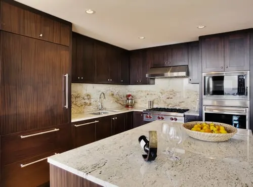 Kitchen Countertops / Encimeras de Cocina