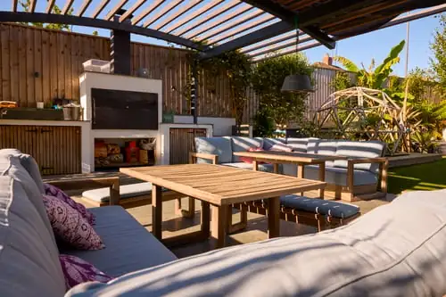 Outdoor Kitchen Countertops / Cocinas Exteriores